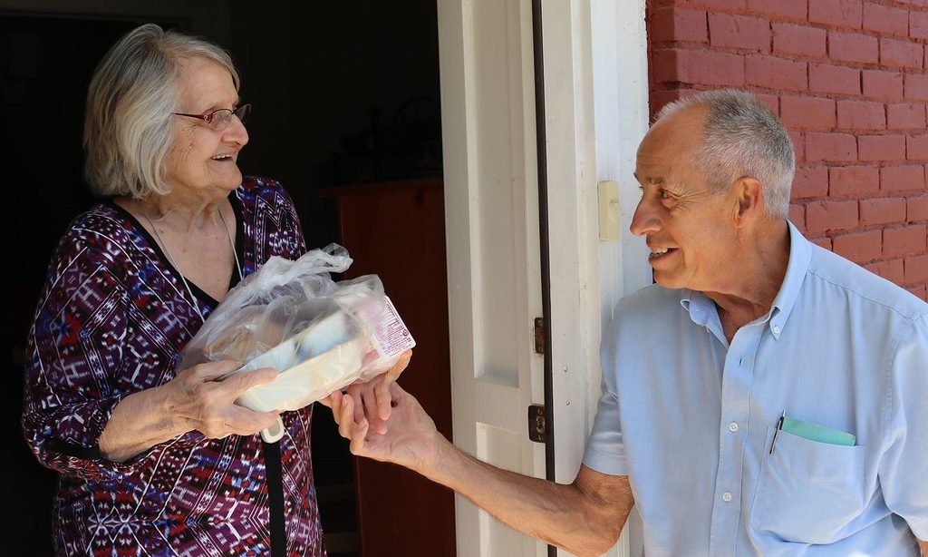 seniors older new yorkers delivering food
